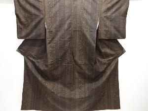 花唐草模様織り出し十日町紬着物